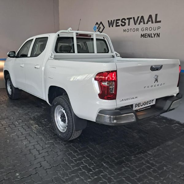2026-Peugeot-Landtrek-19D-Active-Double-Cab-4x4 image:1