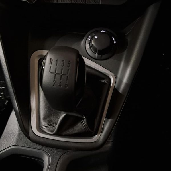 2026-Peugeot-Landtrek-19D-Active-Double-Cab-4x4 image:7