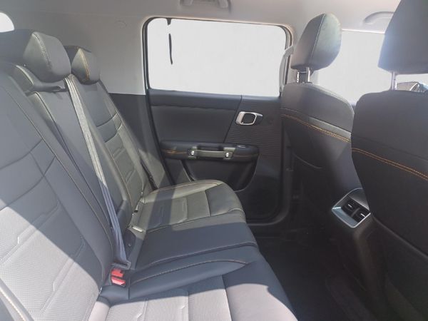 2026-BAIC-B30-15T-Premium-Adventure-DCT image:16
