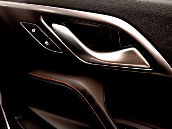 2026-MG-HS-15T-Luxury-Auto image:6