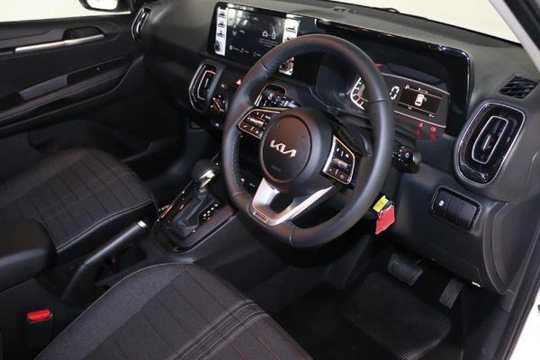 2026-Kia-Sonet-15-EX-Auto image:8