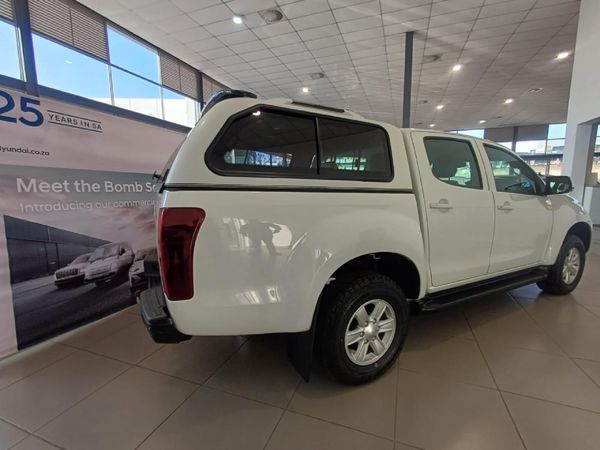 2015-Isuzu-KB-250-D-Teq-HO-LE-Double-Cab image:1