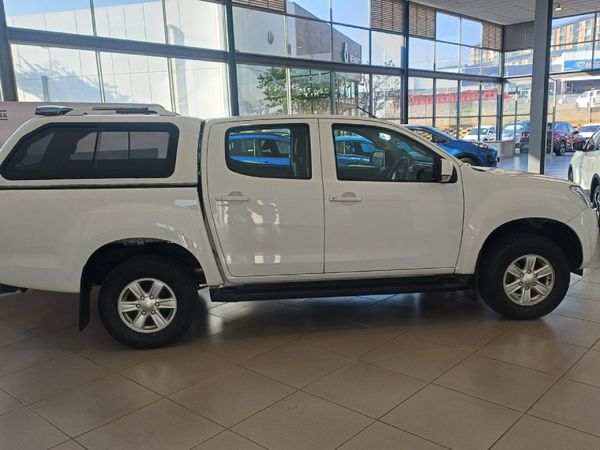 2015-Isuzu-KB-250-D-Teq-HO-LE-Double-Cab image:3