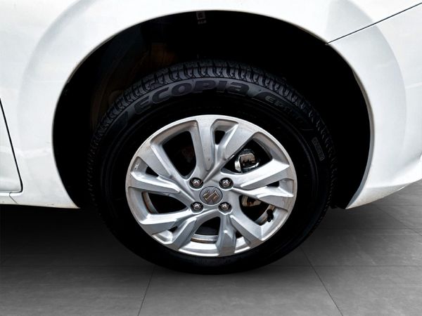 2025-Suzuki-Swift-12-GL image:6