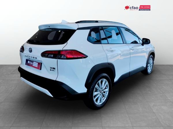 2025-Toyota-Corolla-Cross-18-XS-Hybrid image:2