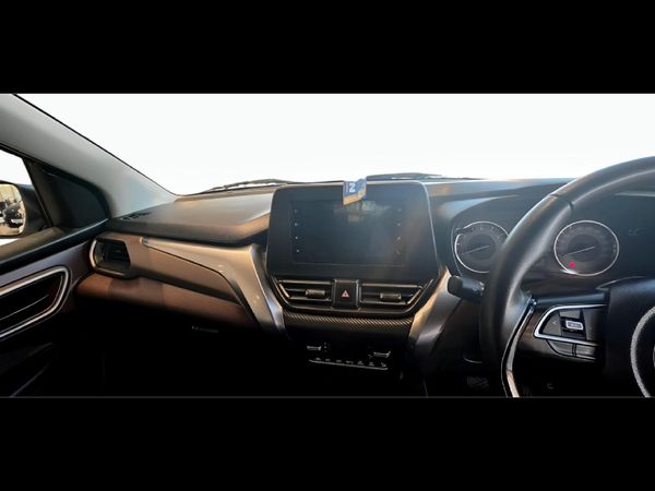 2025-Toyota-Starlet-Cross-15XS-Auto image:13