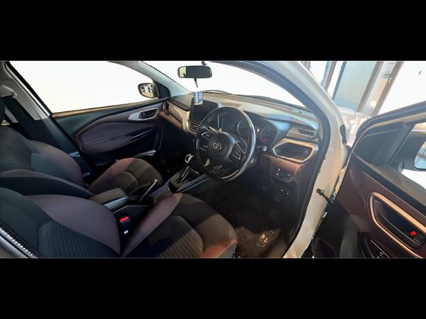 2025-Toyota-Starlet-Cross-15XS-Auto image:8