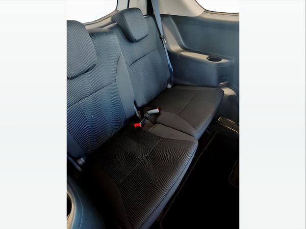 2026-Suzuki-Ertiga-15-GA image:13