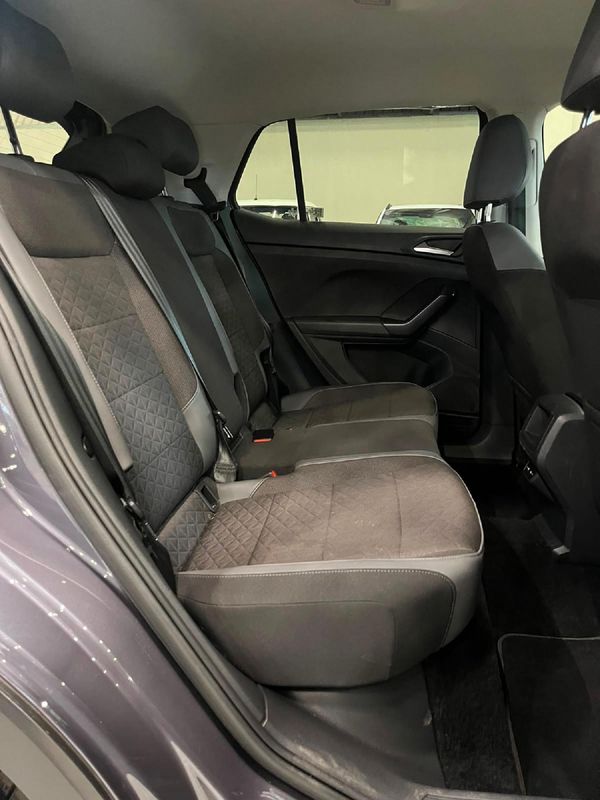2021-Volkswagen-T-Cross-15-TSI-R-Line-Auto image:11