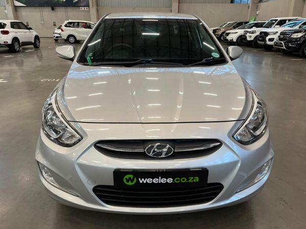 2017-Hyundai-Accent-16-GLS-Fluid-Auto image:7