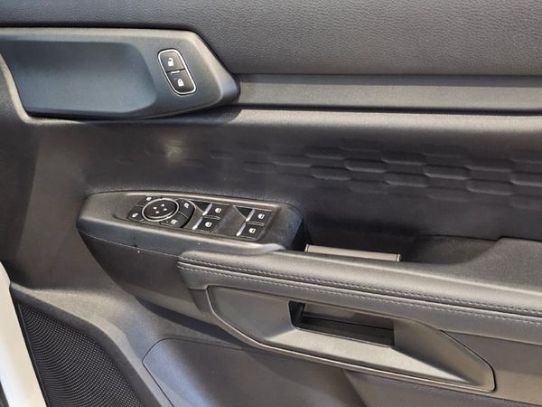 2026-Ford-Everest-20-Sit-Active-4x4-Auto image:13
