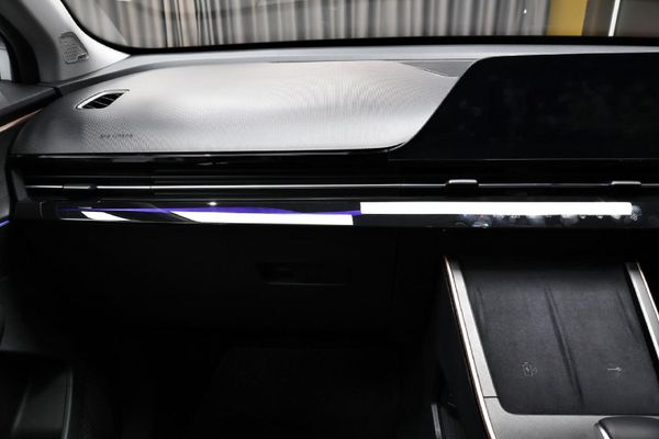 2023-Omoda-C5-15T-Luxury-S image:7