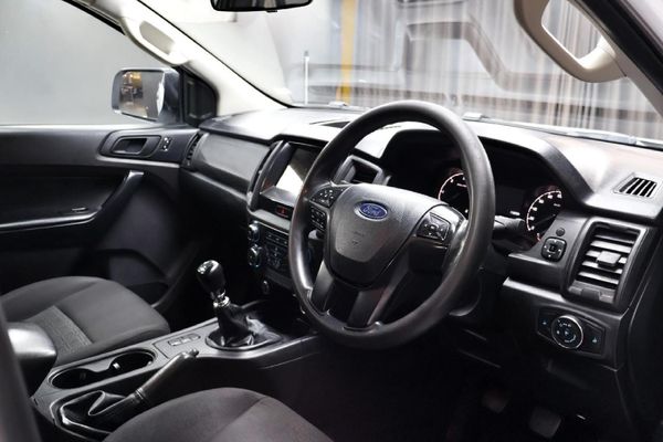 2021-Ford-Ranger-22-TDCi-XL-Double-Cab image:9