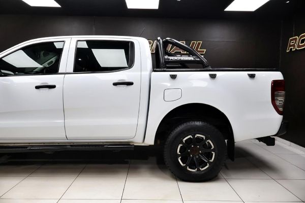 2021-Ford-Ranger-22-TDCi-XL-Double-Cab image:4