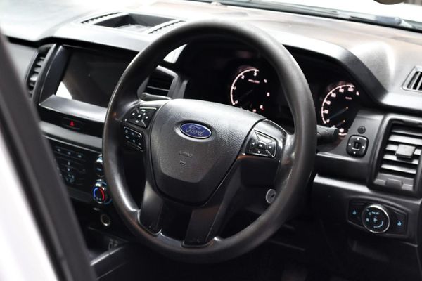 2021-Ford-Ranger-22-TDCi-XL-Double-Cab image:8