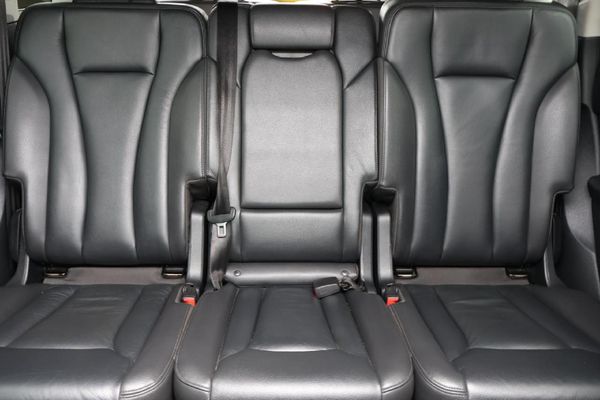 2019-Audi-Q7-30-TDI-quattro-Auto-45-TDI image:17