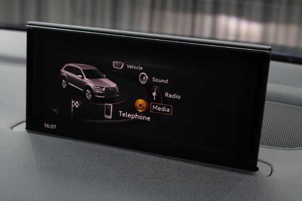2019-Audi-Q7-30-TDI-quattro-Auto-45-TDI image:20