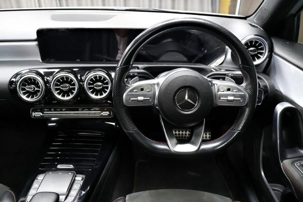 2022-Mercedes-Benz-A-Class-A-200-Progressive-Auto image:9