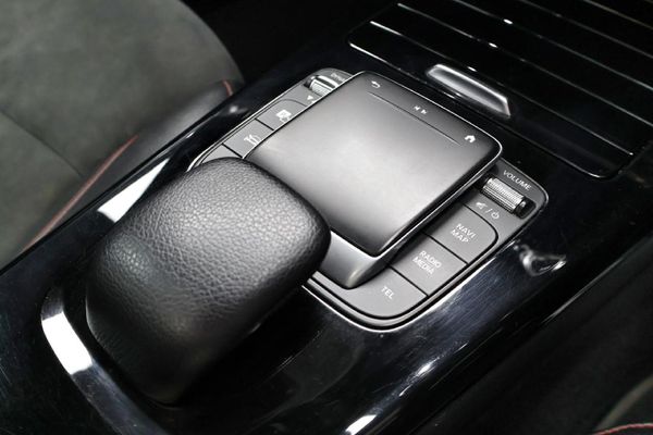 2022-Mercedes-Benz-A-Class-A-200-Progressive-Auto image:15