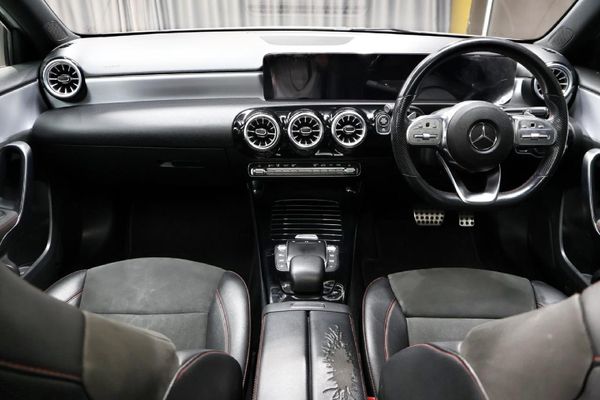 2022-Mercedes-Benz-A-Class-A-200-Progressive-Auto image:7