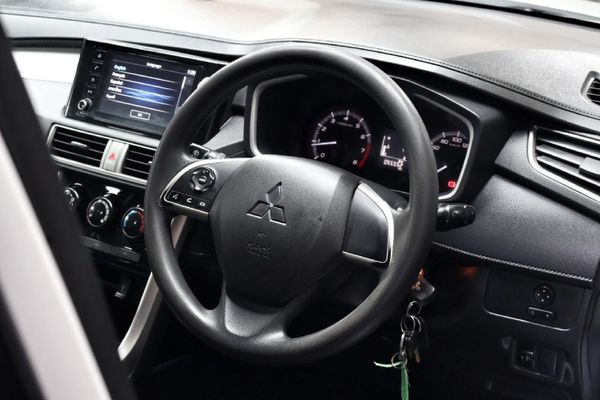 2023-Mitsubishi-Xpander-15 image:8