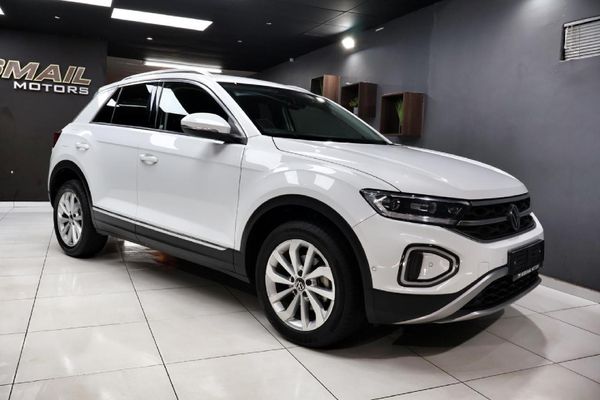 2024-Volkswagen-T-Roc-14-TSI-Design-Auto image:1