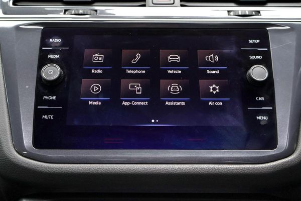 2021-Volkswagen-Tiguan-14-TSI-R-Line-DSG-Auto-110kW image:14