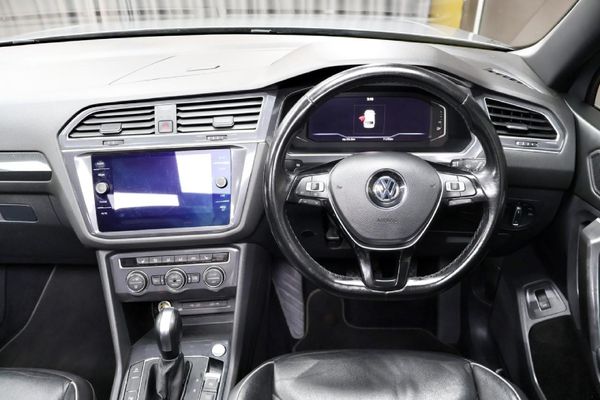 2021-Volkswagen-Tiguan-14-TSI-R-Line-DSG-Auto-110kW image:8