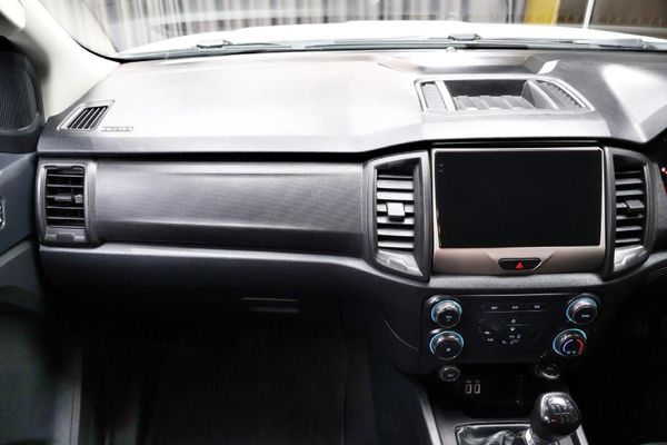 2021-Ford-Ranger-22-TDCi-XL-4x4-Double-Cab image:16