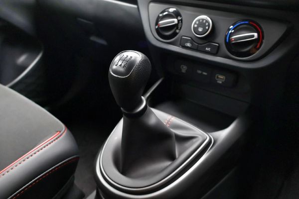 2026-Hyundai-Grand-i10-10-Motion image:14