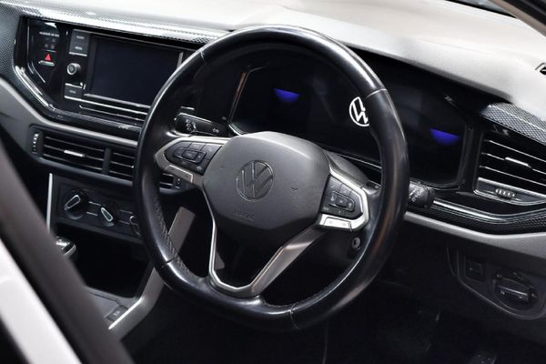 2022-Volkswagen-Polo-10-TSI-Life-Auto-DSG image:10