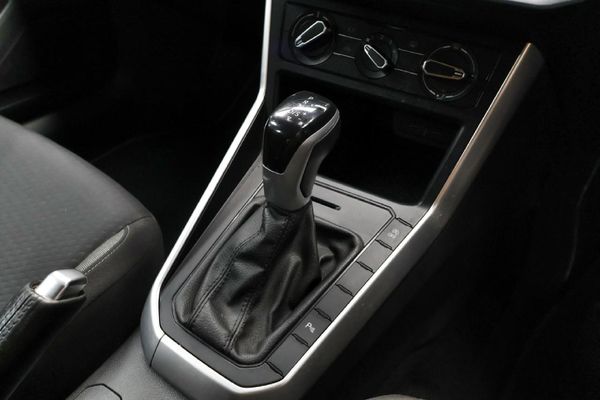 2022-Volkswagen-Polo-10-TSI-Life-Auto-DSG image:19