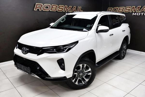 2022-Toyota-Fortuner-24-GD-6-4x4-Auto image:23
