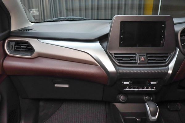 2026-Suzuki-Fronx-15-GL-Auto image:9