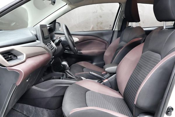 2026-Toyota-Starlet-Cross-15XR-Auto image:11