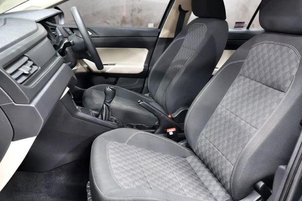 2024-Volkswagen-Polo-Classic-16-Life image:9