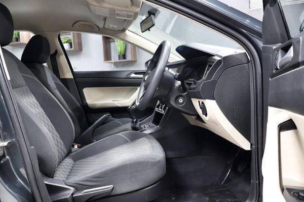 2024-Volkswagen-Polo-Classic-16-Life image:14