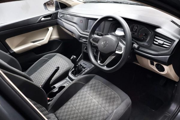 2024-Volkswagen-Polo-Classic-16-Life image:7