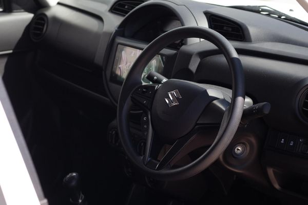 2026-Suzuki-S-Presso-10-GL image:1