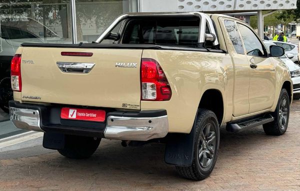 2022-Toyota-Hilux-24-GD-6-Raised-Body-Raider-Auto-Extended-Cab image:3