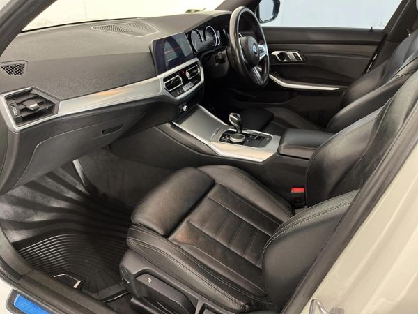 2020-BMW-3-Series-320i-M-Sport-Launch-Edition image:8