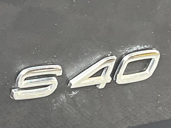 2009-Volvo-S40-T5-Auto image:11