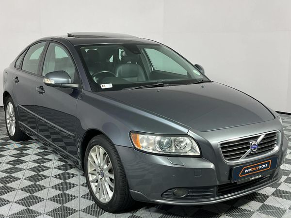 2009-Volvo-S40-T5-Auto image:17