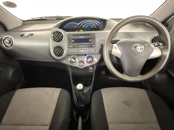2014-Toyota-Etios-15-Xi-5-dr image:1