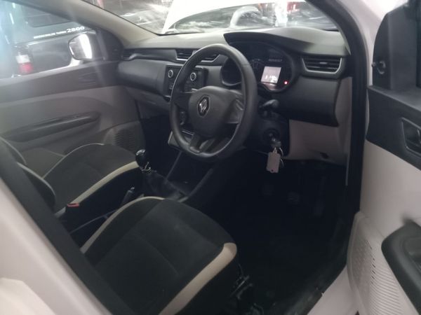 2023-Renault-Triber-2023-RENAULT-TRIBER-7-SEATER image:5