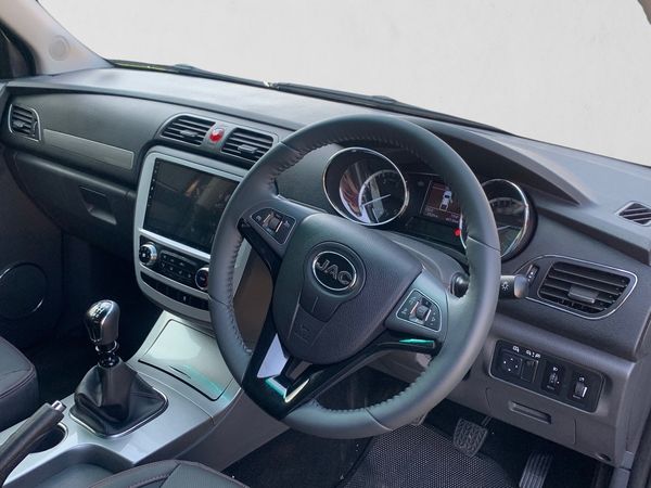 2026-JAC-T8-20-CDI-Lux-Double-Cab image:14