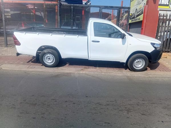 2020-Toyota-Hilux-24-GD-6-SR-Single-Cab image:8