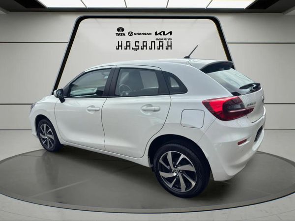 2025-Toyota-Starlet-15-XS-Auto image:3