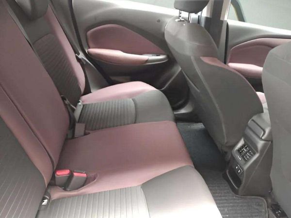 2025-Suzuki-Fronx-15-GL image:6