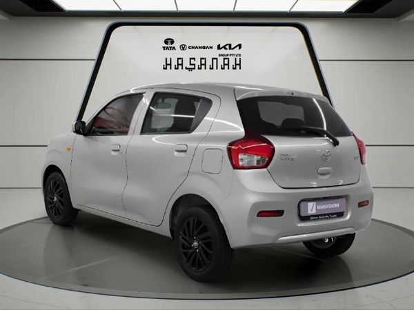 2025-Toyota-Vitz-10-XR image:3